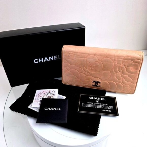 CHANEL Wallet Lambskin Camellia Embossed Flower Long Wallet Pink Beige CC Silver - Picture 1 of 12